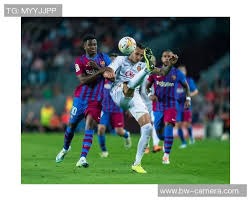 输给雄鹿遭遇两连败！东契奇变身低配版哈登